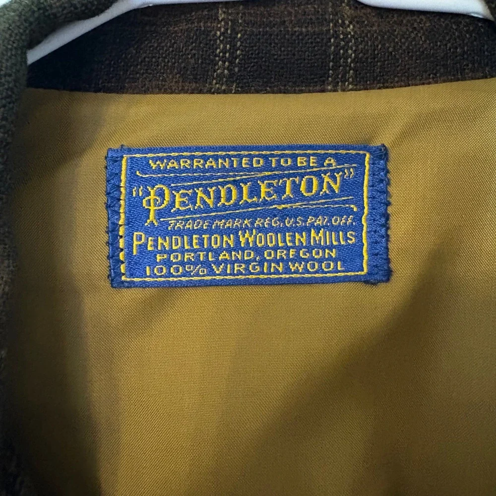 Pendleton Vintage Flannel Jacket Shirt 1960's 100% Wool Plaid Men's‎ Size Small